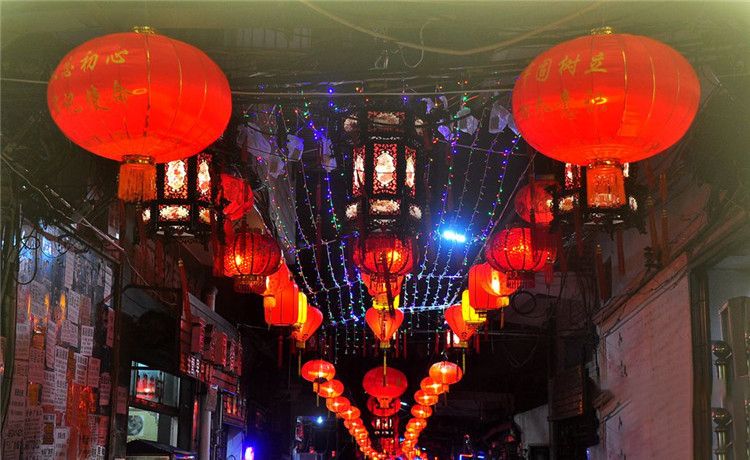 海南花燈 ?？诨? /> 
</p>
<p style=